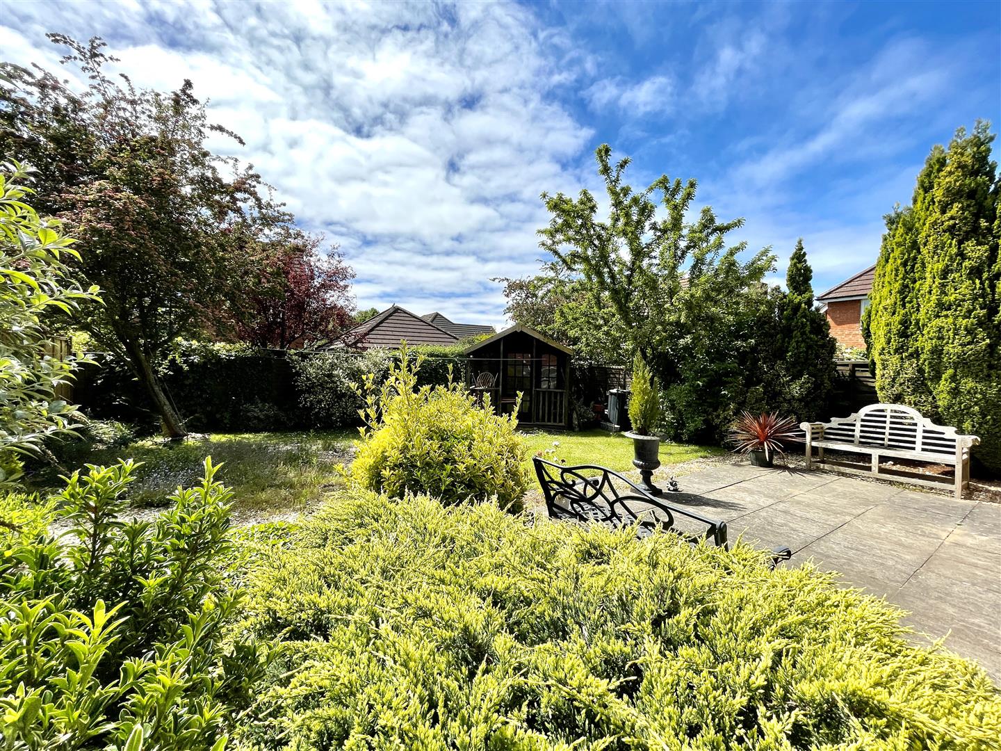 St. Lawrence Park, Chepstow Moon & Co